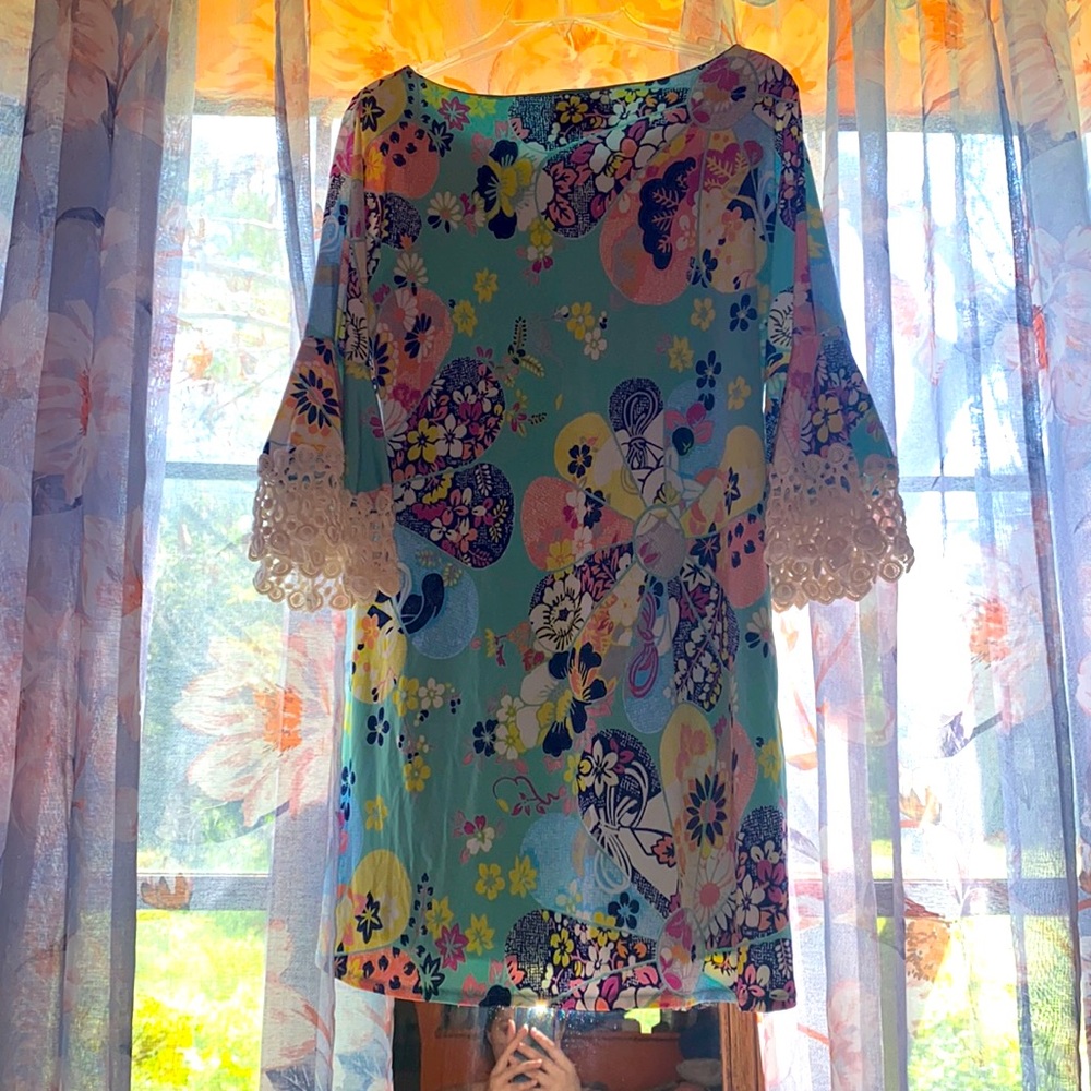 floral long top, can be worn as dress.